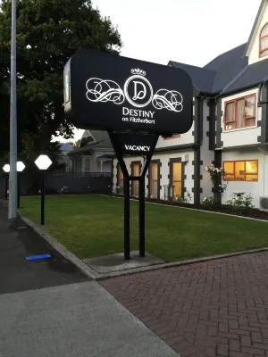 Asure Destiny on Fitzherbert Motel Hotels near The Plaza