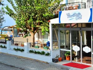 Gumuldur Mavi Deniz Hotel