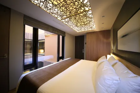 Aya Niseko Отели рядом с достопримечательностью «Hirafukogen Central Park»