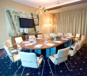 Alexandrovsky Garden Hotel