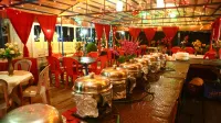 Aziz Palace Group of Houseboats
