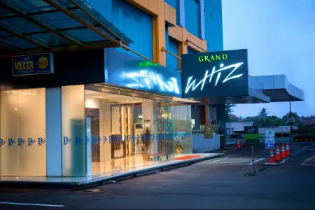 Grand Whiz Poins Simatupang Jakarta