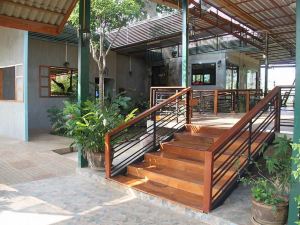 Baan Alisa Bed and Breakfast