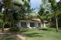 Good Vibes Villas Hotels in Pilana