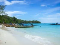 Urip Resort Phi Phi Island Hotel in zona Grotta dei Vichinghi