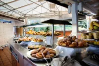 Hotel Oasi di Kufra - breakfast
