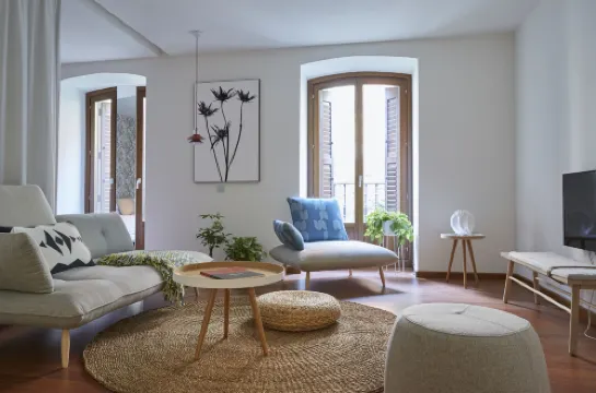 雷科萊託斯陽台公寓