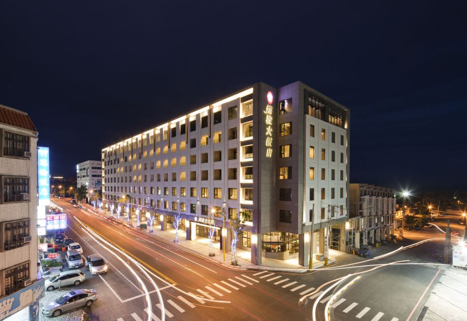 2. 레이크쇼어 호텔..