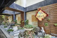 Merryseasons Motel