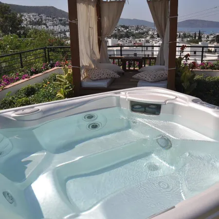 El Vino Hotel & Suites