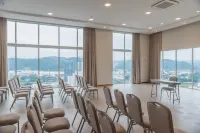 Tri Hotel Executive Brusque Hôtels à : Brusque
