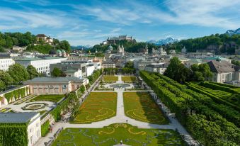 Das Jedermann Boutiquehotel Mit Stadtgarten