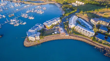 Peninsula Airlie Beach