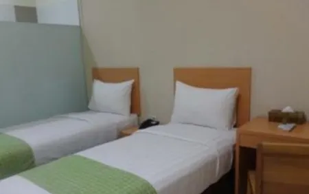 Hotel Rail Transit Suite Gambir