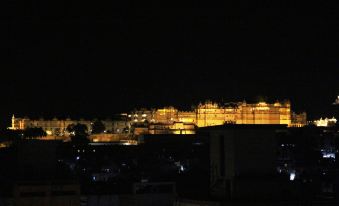 Eltravo Hostel Udaipur - Housity