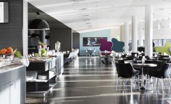 Comfort Hotel RunWay