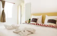 Leos Hotel