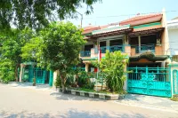 Hotel Shabine Rungkut Mitra RedDoorz