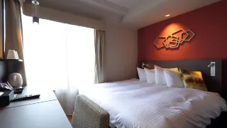 220i0y000000lqirqD687 R 320 180 R5 D
