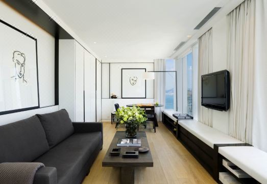 2. 더 저보이스..