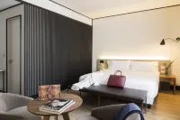Icon Embassy