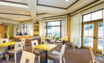 La Quinta Inn & Suites by Wyndham Raleigh Cary