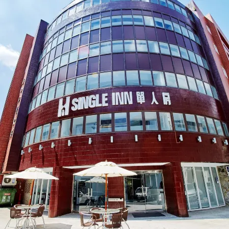Single Inn Taipei Отели рядом с достопримечательностью «Станция метро Danfeng»