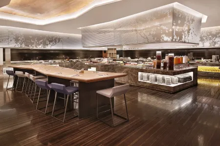 Noble Resort Hotel Melaka Отели рядом с достопримечательностью «Дворец султанов Малакки»