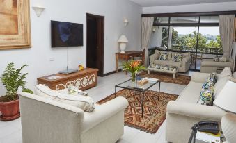 Tamarind Village Hotel Apartments