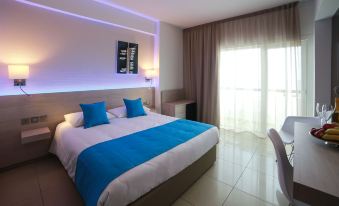 Les Palmiers Luxury Suites