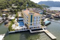 Sunlight Hotel Coron Hotels near Dumunpalit Island