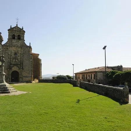 Hotel Leonor Mirón