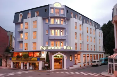 Hôtel Esplanade Eden فنادق في لورد