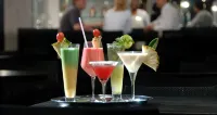 維多利亞港金色鬱金香酒店 - 酒吧