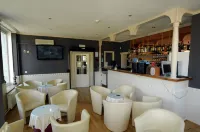 New Hotel de Lives - bar