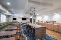 Fairfield Inn & Suites Memphis I-240 & Perkins - breakfast