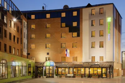 Holiday Inn Express Arras Hotels near Studio 54 - Cocktails Bar