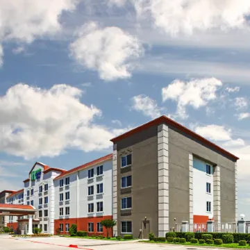 Holiday Inn Express & Suites DALLAS LEWISVILLE by IHG