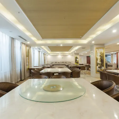 Vienna Classic Hotel (Houma Jinzuan)
