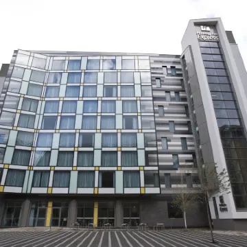 Holiday Inn Express MANCHESTER CITY CENTRE - ARENA by IHG Hotels near National Football Museum