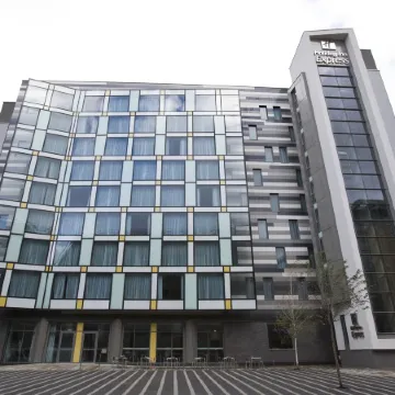 Holiday Inn Express MANCHESTER CITY CENTRE - ARENA by IHG Отели рядом с достопримечательностью «Концертный зал O2 Apollo Manchester»