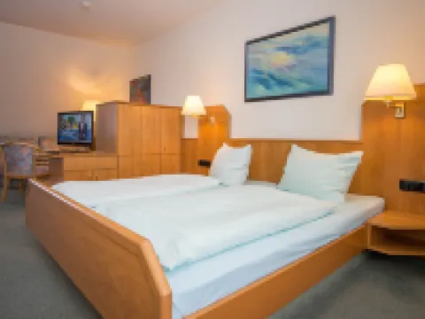 Ruser's Hotel Hotels in Schonberger Strand