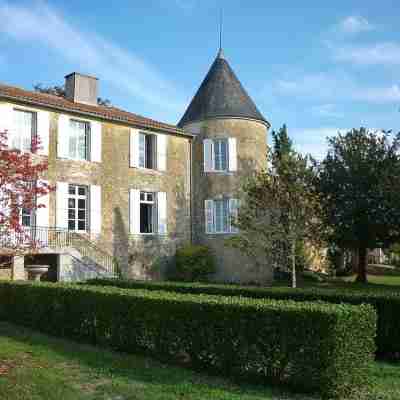 Le Logis du Pere Hotel Exterior