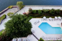 Sheraton Norfolk Waterside Hotel