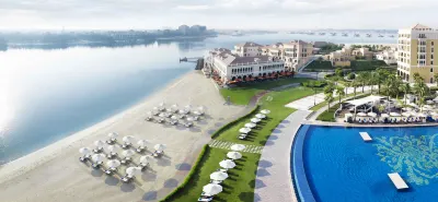 The Ritz-Carlton Abu Dhabi, Grand Canal Các khách sạn gần Yas Island