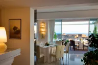 Grand Hotel Vesuvio Hotels in Naples