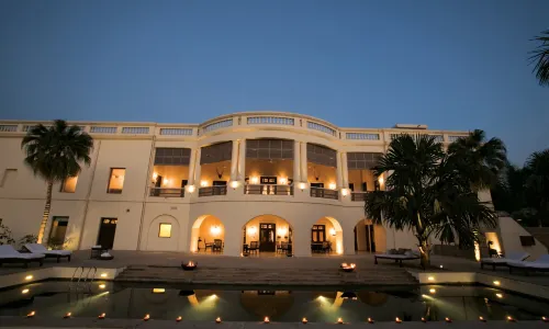 Taj Nadesar Palace
