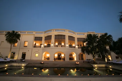 Taj Nadesar Palace Hotels in Varanasi