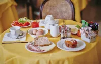 Hotel Napoleon - breakfast