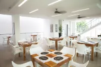 Hotel Cinco Monteria Hotels in Monteria